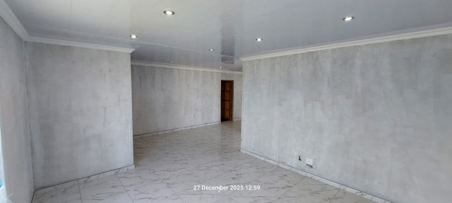 3 Bedroom Property for Sale in Paradise Beach Eastern Cape
